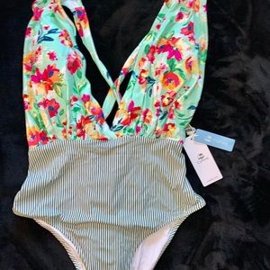 Cupshe brand new one piece